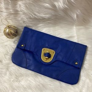 Royal Blue clutch for a Lovely Royal Lady ⚜️💙